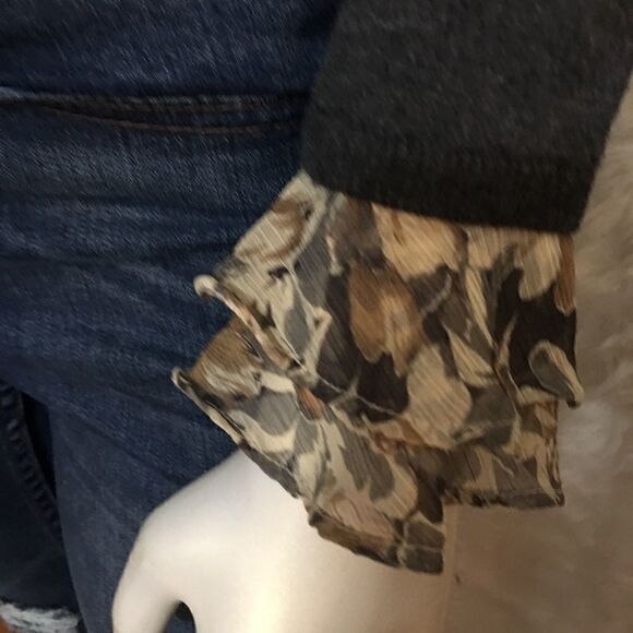 LOFT lite weight sweater with chiffon chest ruffle - Picture 3 of 6